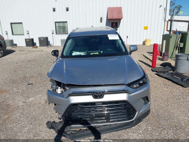 Toyota Grand Highlander Xle 2024 5TDAAAA50RS006859 Image 13