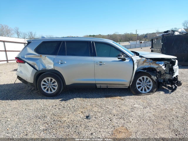 Toyota Grand Highlander Xle 2024 5TDAAAA50RS006859 Image 14