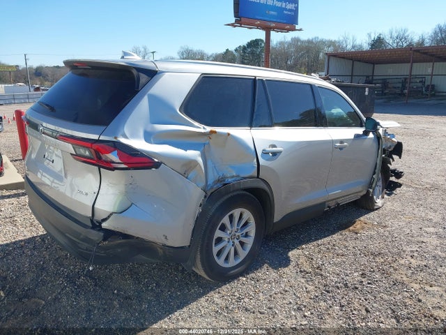Toyota Grand Highlander Xle 2024 5TDAAAA50RS006859 Image 4