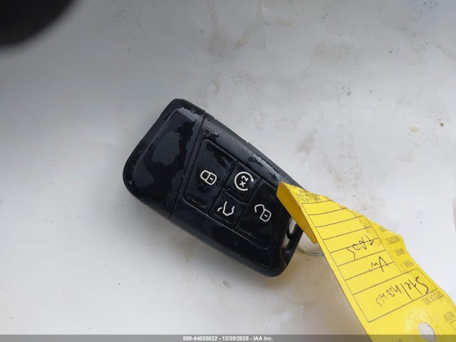 3VVLX7B21NM027035 Volkswagen Taos 1.5t Se