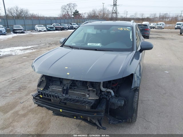 3VVLX7B21NM027035 Volkswagen Taos 1.5t Se