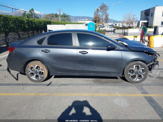 KIA Forte Lxs 2021 3KPF24AD4ME376436 Image 14