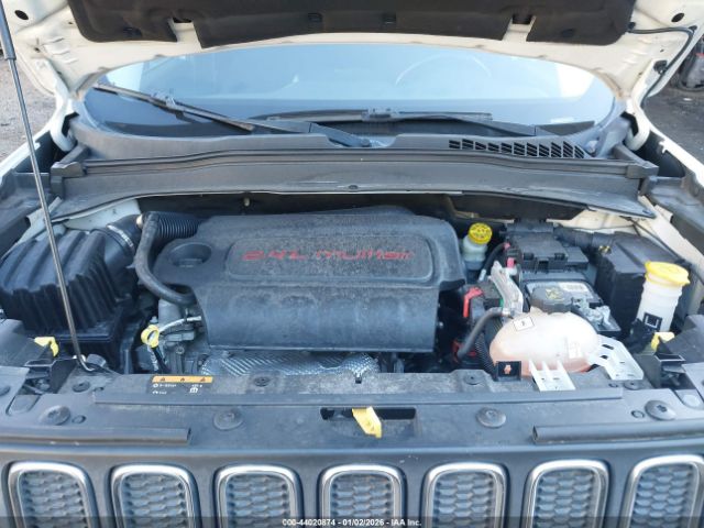 2015 JEEP RENEGADE ZACCJBBT5FPC22856 Photo 9