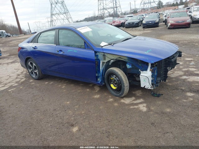 KMHLP4AG9NU229011 Hyundai Elantra Limited