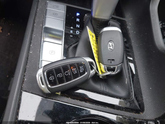 KMHLP4AG9NU229011 Hyundai Elantra Limited