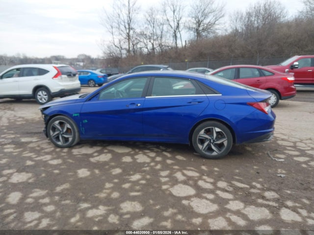 KMHLP4AG9NU229011 Hyundai Elantra Limited