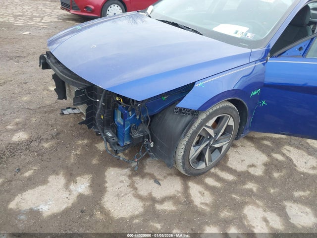 KMHLP4AG9NU229011 Hyundai Elantra Limited