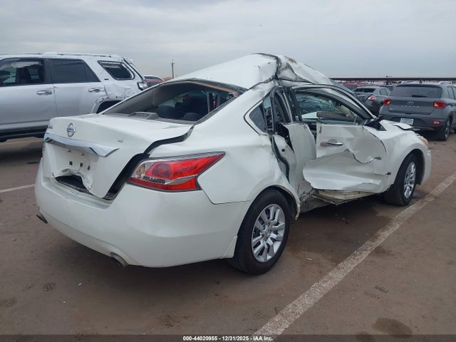 1N4AL3APXFC465794 Nissan Altima 2.5 S