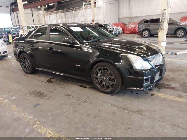 2010 CADILLAC CTS-V 1G6DV5EP3A0123351 Photo 0