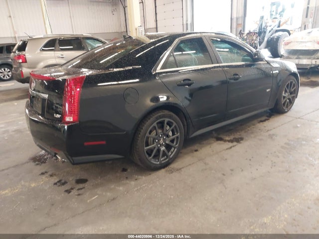 2010 CADILLAC CTS-V 1G6DV5EP3A0123351 Photo 3