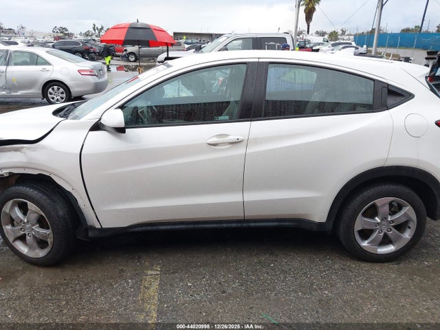 3CZRU5H3XNM710951 Honda Hr-v 2wd Lx
