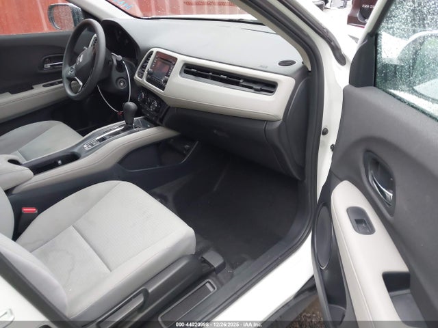 3CZRU5H3XNM710951 Honda Hr-v 2wd Lx