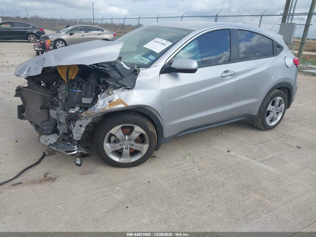 3CZRU5H34NM708208 Honda Hr-v 2wd Lx