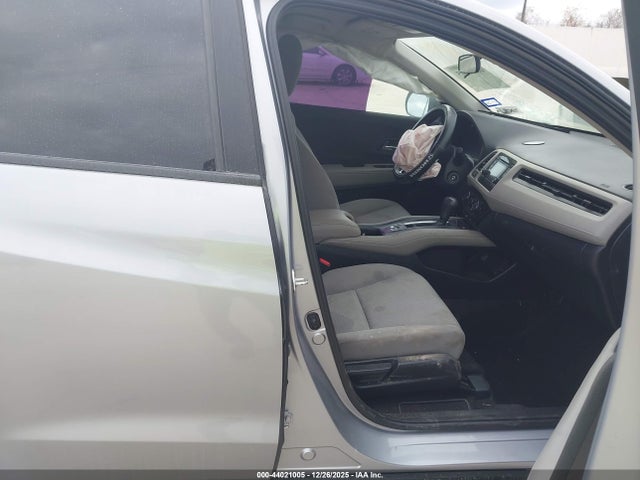 3CZRU5H34NM708208 Honda Hr-v 2wd Lx