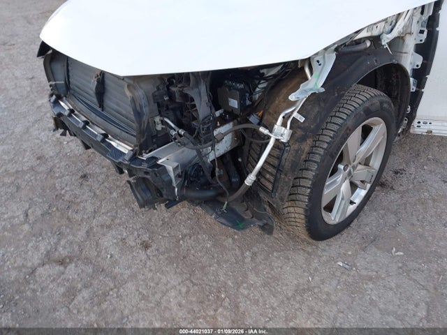 Продаж на аукціоні авто 2018 Audi Q5 2.0t Premium/2.0t Tech Premium, vin: WA1BNAFY4J2206015, номер лоту: 44021037