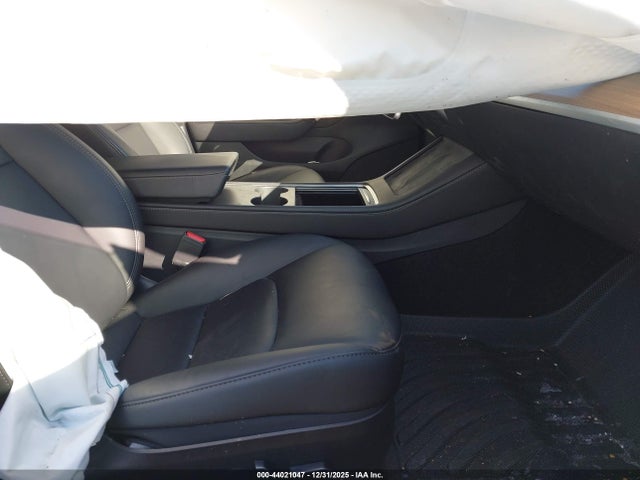 2023 TESLA MODEL 3 5YJ3E1EA6PF678754 Photo 4