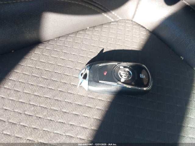 2018 Buick Encore Preferred მანქანა იყიდება აუქციონზე, vin: KL4CJASBXJB718637, აუქციონის ნომერი: 44021067
