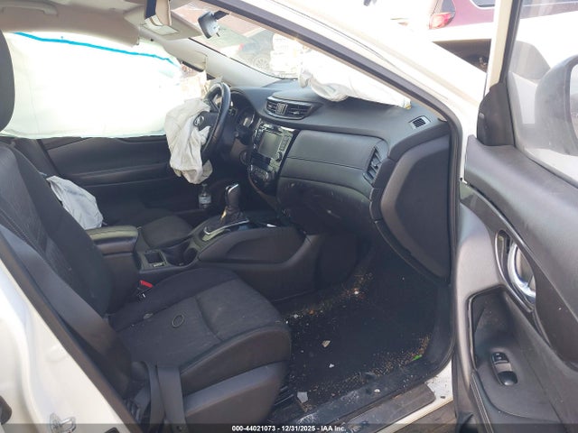 2020 NISSAN ROGUE JN8AT2MTXLW001299 Photo 4