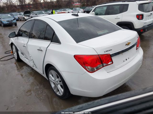 2016 CHEVROLET CRUZE LIMITED 1G1PG5SB4G7226137 Photo 2