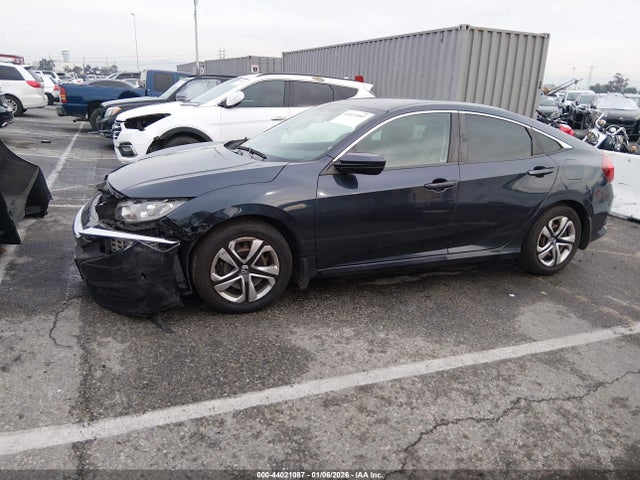 Honda Civic Lx 2018 2HGFC2F58JH603650 Image 15