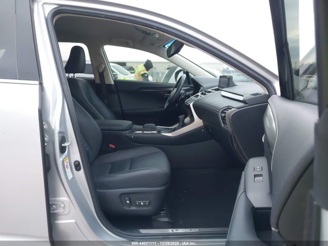 JTJYARBZ7K2126151 Lexus NX 300