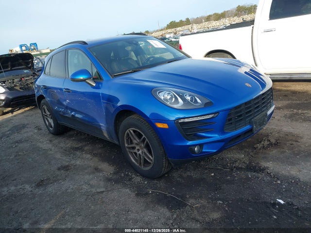 2018 PORSCHE MACAN WP1AA2A50JLB23951 Photo 0