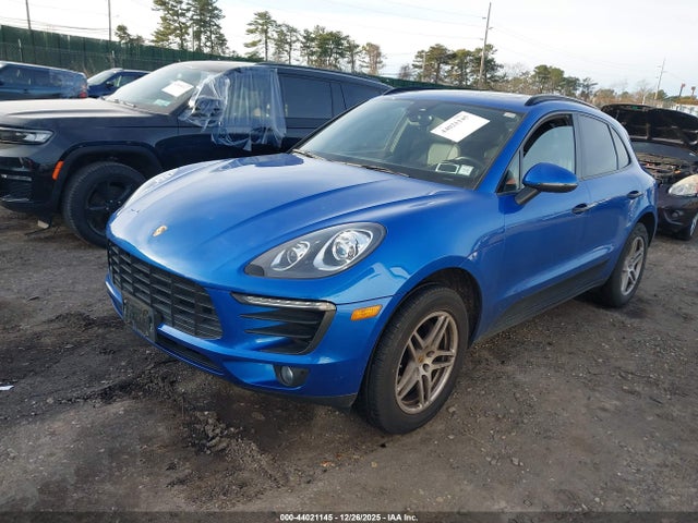 2018 PORSCHE MACAN WP1AA2A50JLB23951 Photo 1