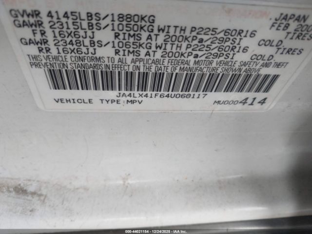 2004 MITSUBISHI OUTLANDER JA4LX41F64U060117 Photo 8