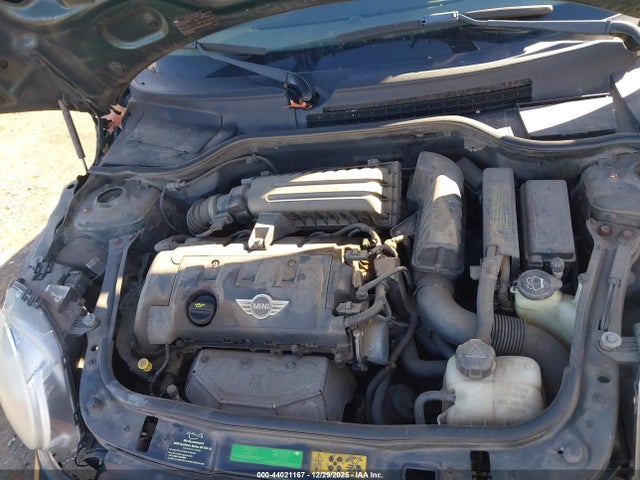 2008 MINI COOPER WMWMF33548TU64988 Photo 9