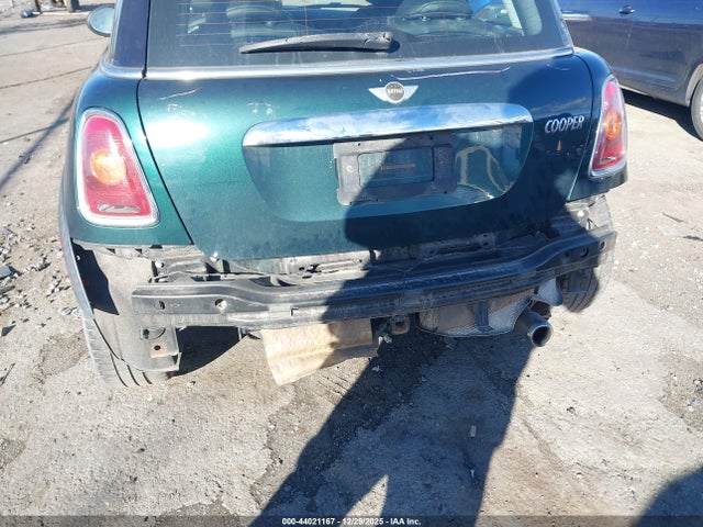 2008 MINI COOPER WMWMF33548TU64988 Photo 5