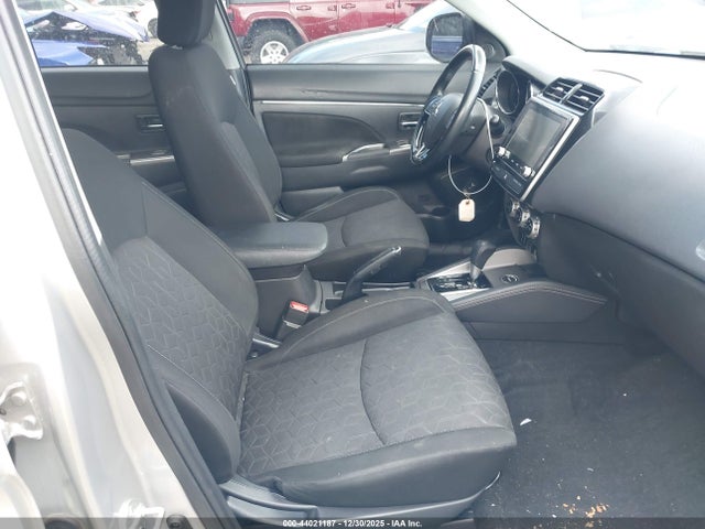 2021 MITSUBISHI OUTLANDER SPORT JA4ARUAU6MU019230 Photo 4