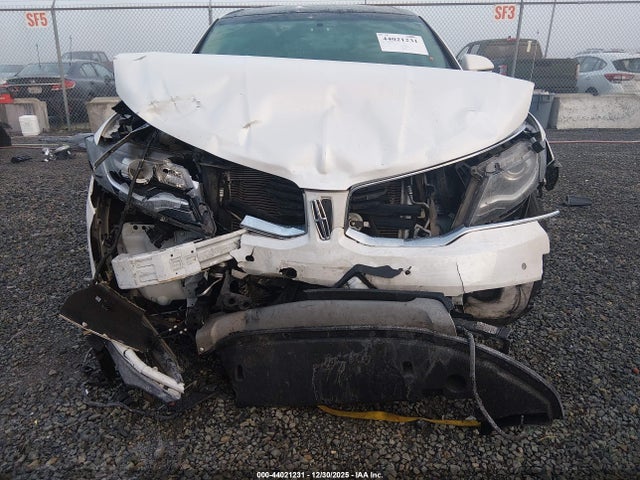 2LMTJ8LP7GBL46511 Lincoln Mkx Reserve