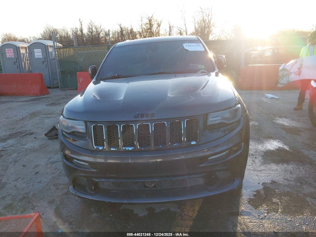 Продаж на аукціоні авто 2015 Jeep Grand Cherokee Srt-8, vin: 1C4RJFDJ5FC626743, номер лоту: 44021248