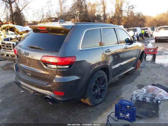 Продаж на аукціоні авто 2015 Jeep Grand Cherokee Srt-8, vin: 1C4RJFDJ5FC626743, номер лоту: 44021248