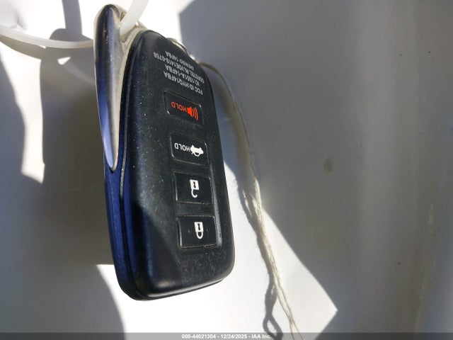 2017 LEXUS IS 200T JTHBA1D24H5042854 Photo 10