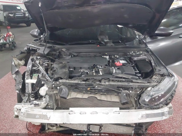 1HGCV2F9XMA033864 Honda Accord Touring