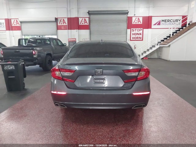 1HGCV2F9XMA033864 Honda Accord Touring