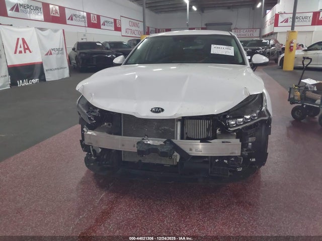 5XXG24J29MG022437 KIA K5 LX