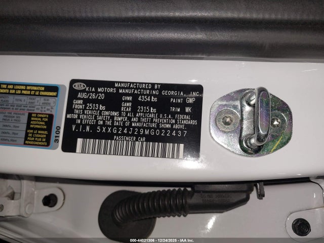 5XXG24J29MG022437 KIA K5 LX