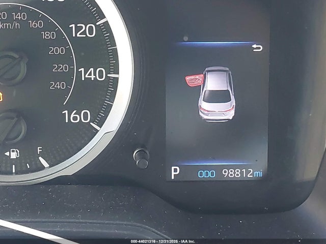 44021316 :رقم المزاد ، 5YFEPMAE5MP187248 vin ، 2021 Toyota Corolla Le مزاد بيع