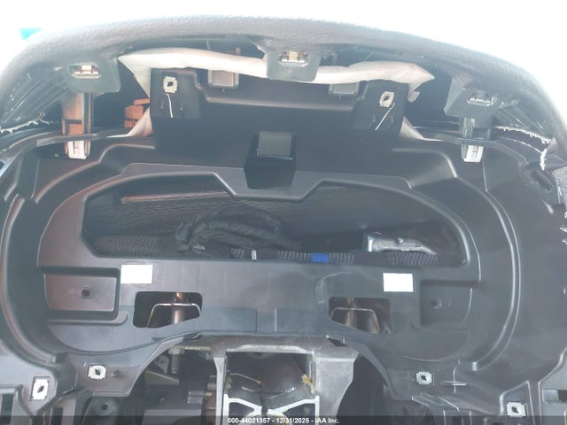 1C6SRFJT4NN220432 RAM 1500 Laramie 4x4 5&#039;7 Box