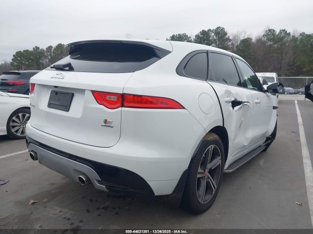 2017 JAGUAR F-PACE SADCM2BV4HA898103 Photo 3
