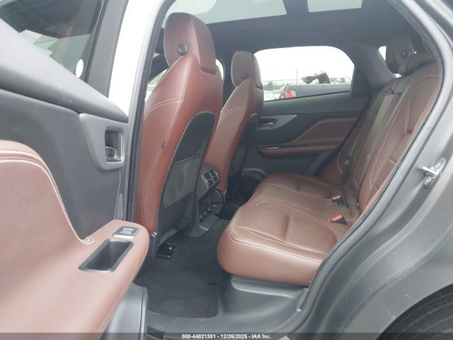 2017 JAGUAR F-PACE SADCM2BV4HA898103 Photo 7