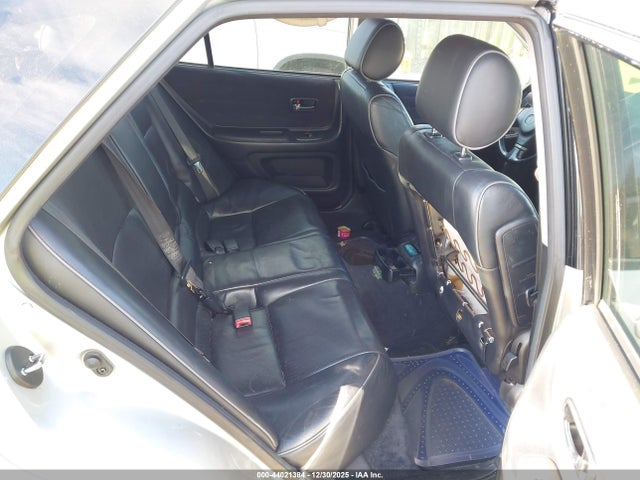 44021384 :رقم المزاد ، JTHED192520039446 vin ، 2002 Lexus Is 300 Sport Cross مزاد بيع