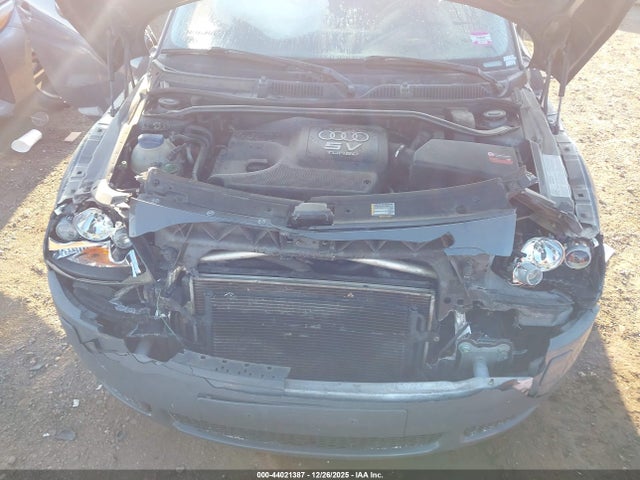 2002 AUDI TT TRUTC28N921038328 Photo 9