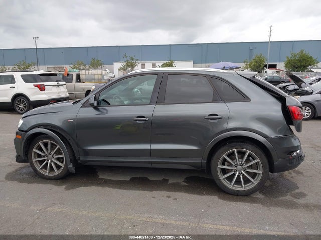 WA1BCCFS2JR029551 Audi Q3 2.0t Premium/2.0t Sport Premium