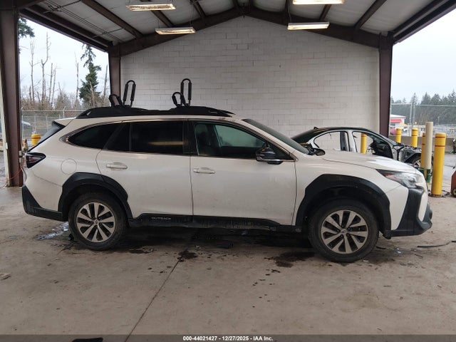 4S4BTACC7R3207097 Subaru Outback Premium