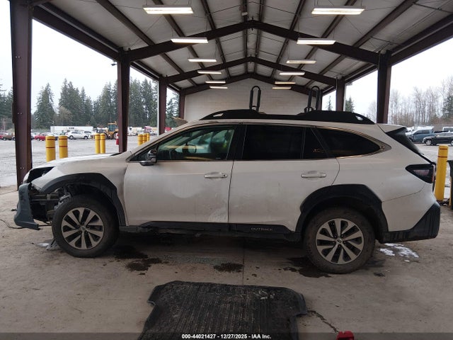 4S4BTACC7R3207097 Subaru Outback Premium