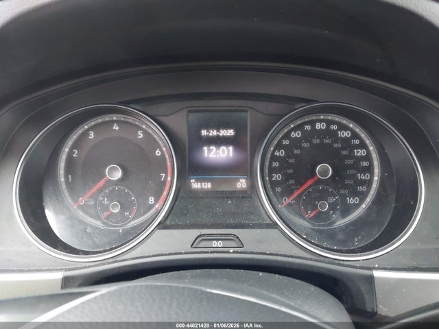 44021428 :رقم المزاد ، 1V2MR2CA1JC537417 vin ، 2018 Volkswagen Atlas 3.6l V6 Sel مزاد بيع