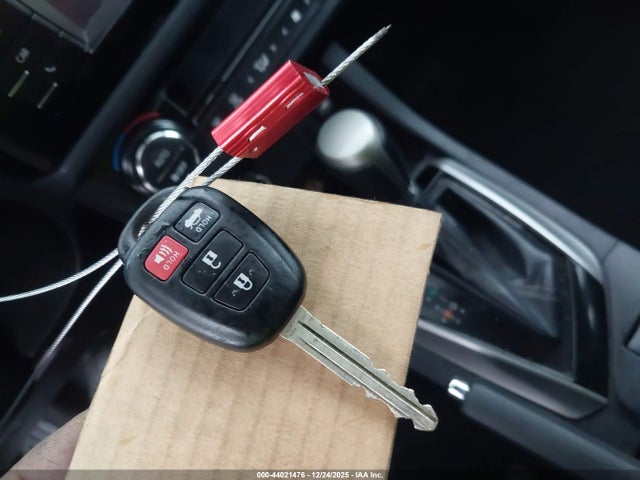 44021476 :رقم المزاد ، 2T1BURHEXEC080728 vin ، 2014 Toyota Corolla S Plus مزاد بيع